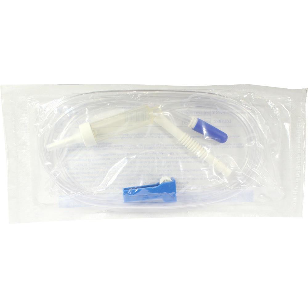 Ein Infusionsset in einer durchsichtigen Verpackung.