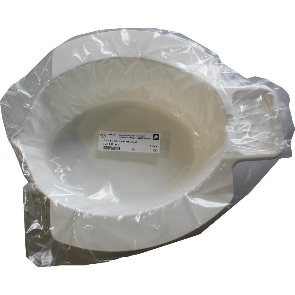 Weiße Plastikschüssel in transparentem Beutel verpackt.