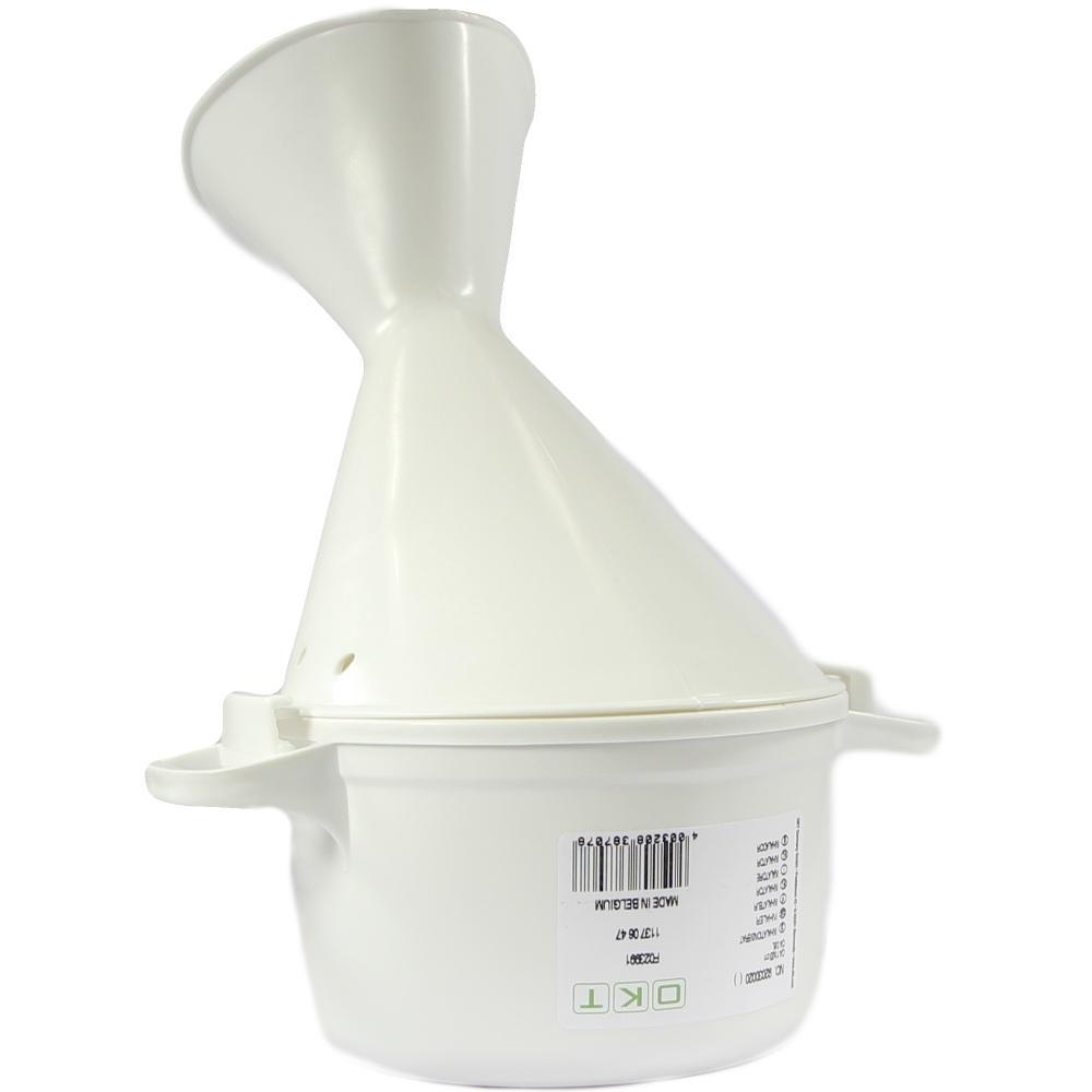 Wei&szlig;es Inhalationsger&auml;t aus Plastik mit Trichter oben.