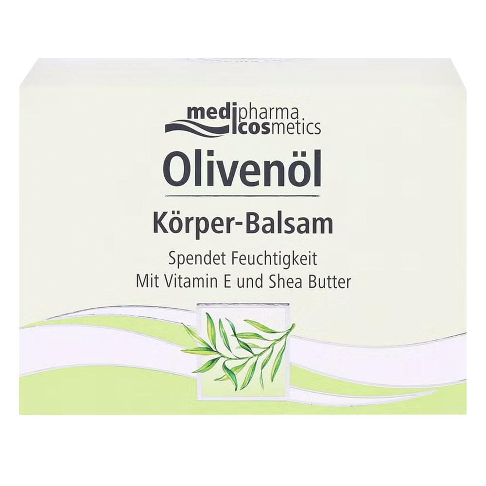 Eine Creme-Packung mit Olivenöl, Vitamin E und Shea Butter für Feuchtigkeit.