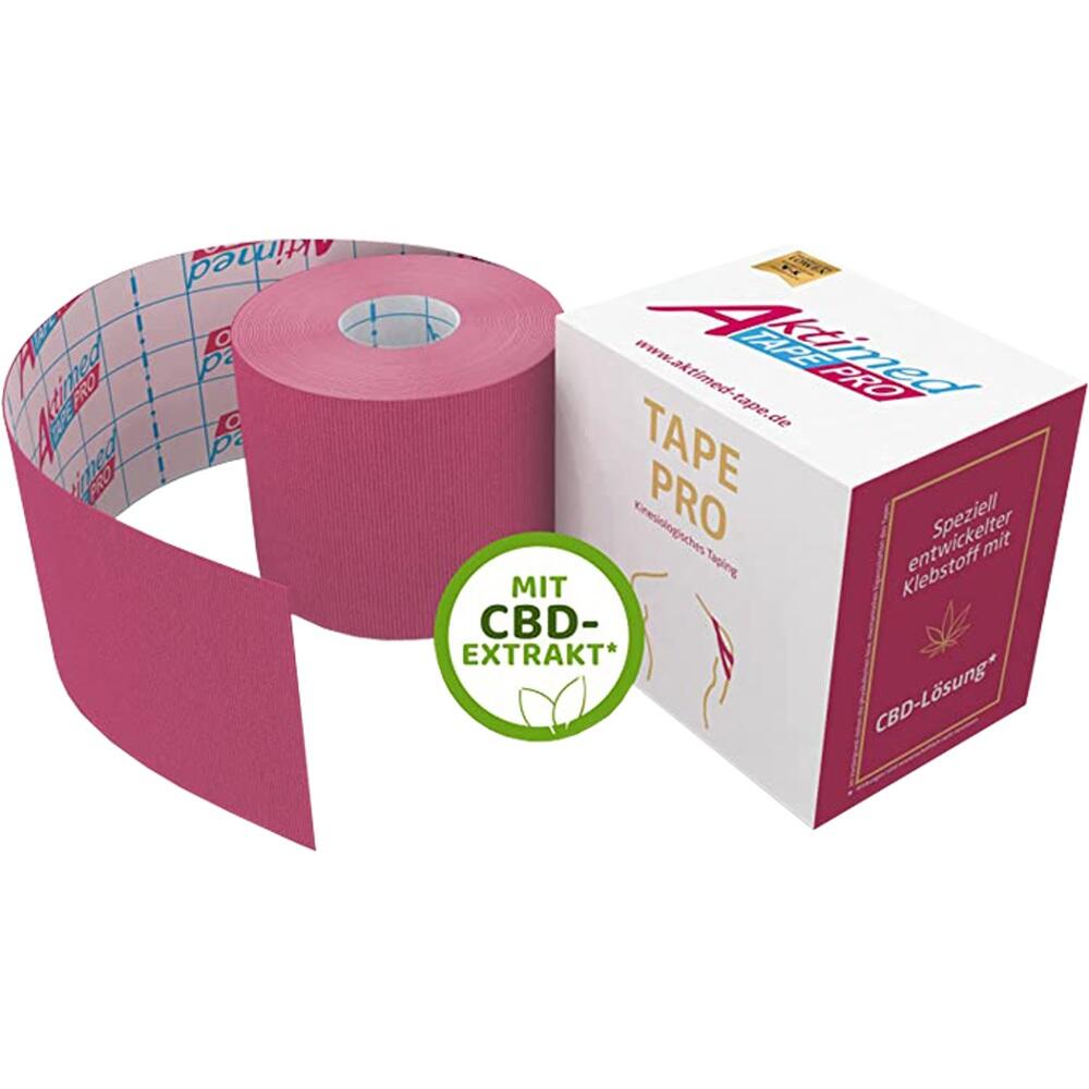 Eine Rolle pinkes Kinesiologie-Tape mit einem Karton mit CBD-Extrakt.