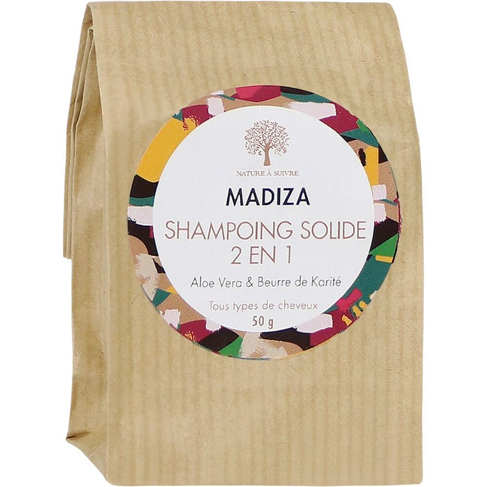 Papiert&uuml;te mit festem 2-in-1-Shampoo f&uuml;r alle Haartypen.